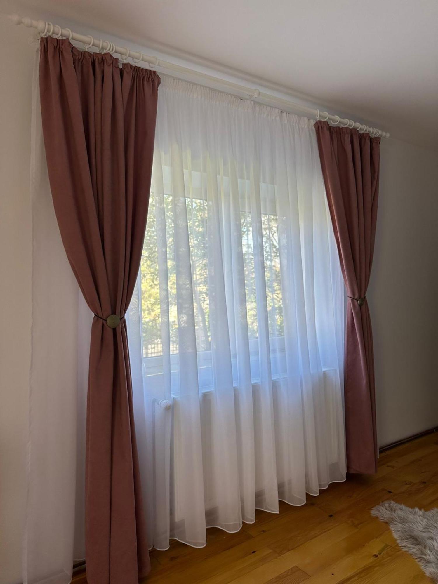 Casa Eroilor Villa Curtea de Argeş Eksteriør bilde